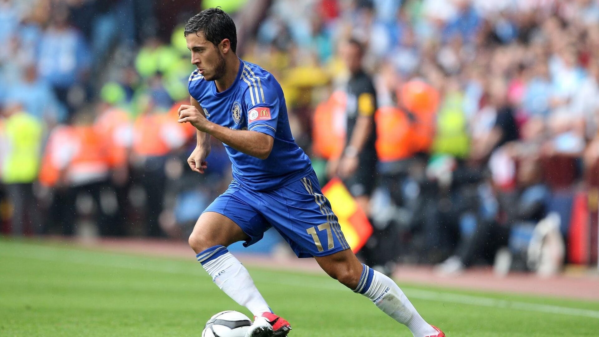 开云体育中国官网-BLG黑马操作翻盘演绎巅峰，黑马0攻